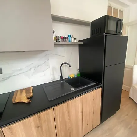 New G&p - Free Parking Apartment *