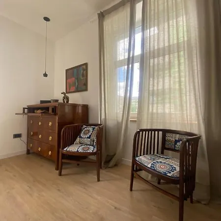 New G&p - Free Parking Apartment