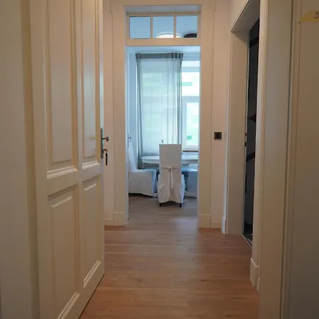 New G&p - Free Parking Apartment