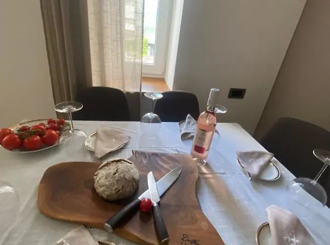 New G&p - Free Parking *