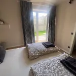 Apartment New G&p - Free Parking *